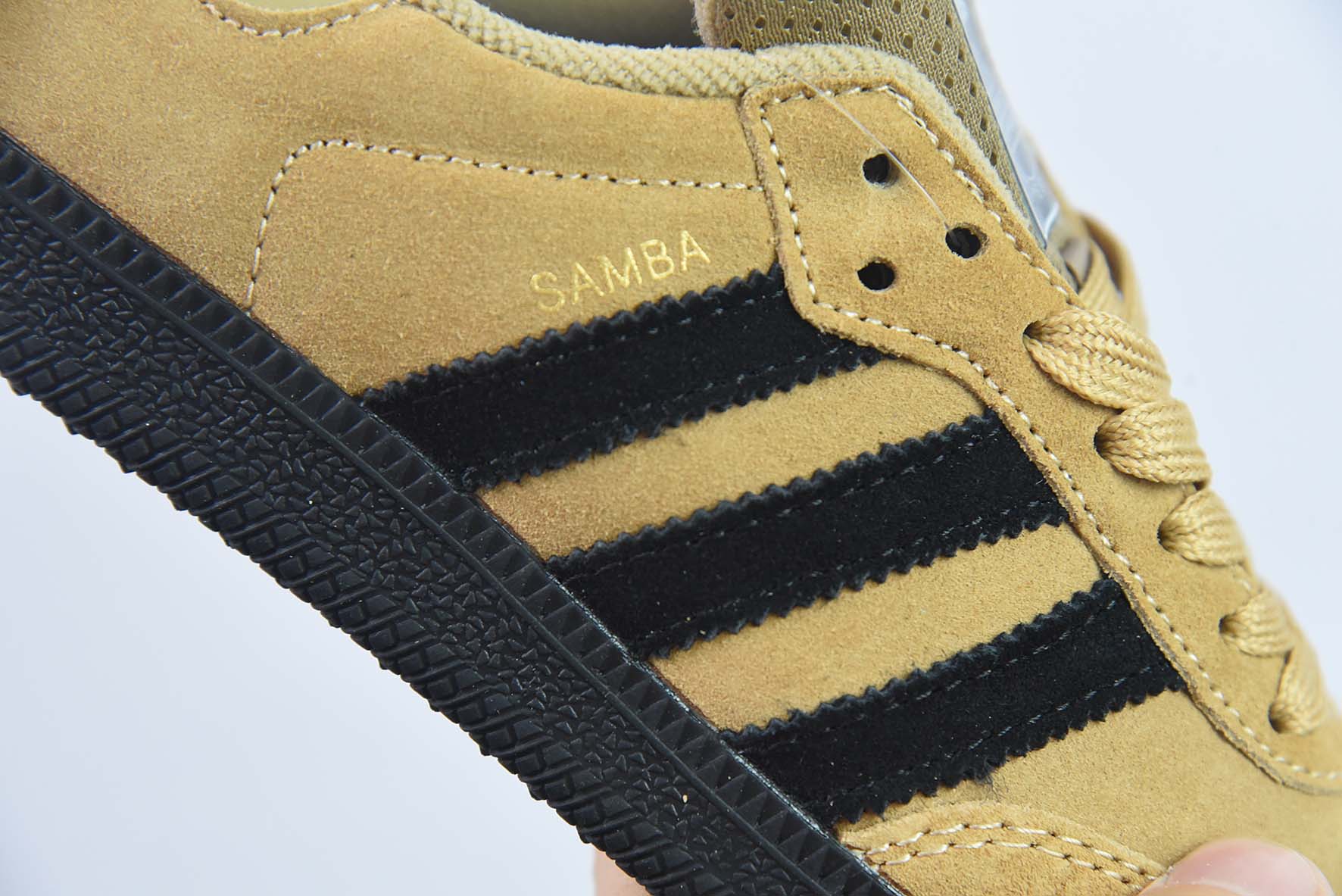 阿迪 AD 三叶草 Originals Samba ADV"Cardboard Black"桑巴舞系列绅士德训足球风百搭低帮休闲运动板鞋“翻毛麦黄黑”HP9085