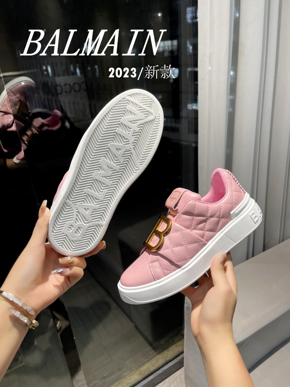 Balmain.经典运动鞋独家首发香港美国巴黎各大时尚博主及明星同款男女同款休闲鞋海外订购原版1:1完美