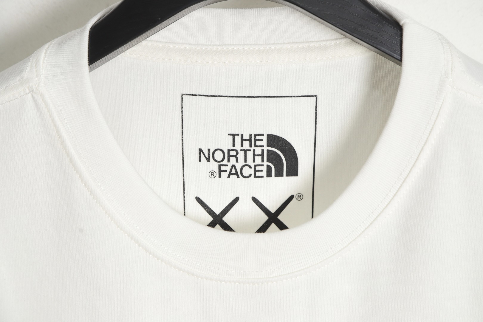 The North Face XX Kaws 北面联名 字母刺绣短袖T恤