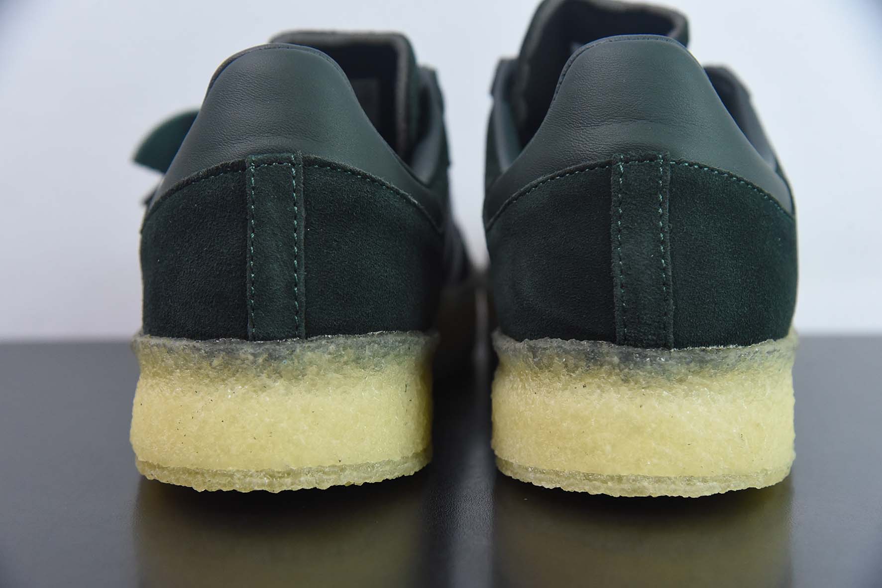 Originals 8th Street Samba"Shadow Green"桑巴货号:ID7299