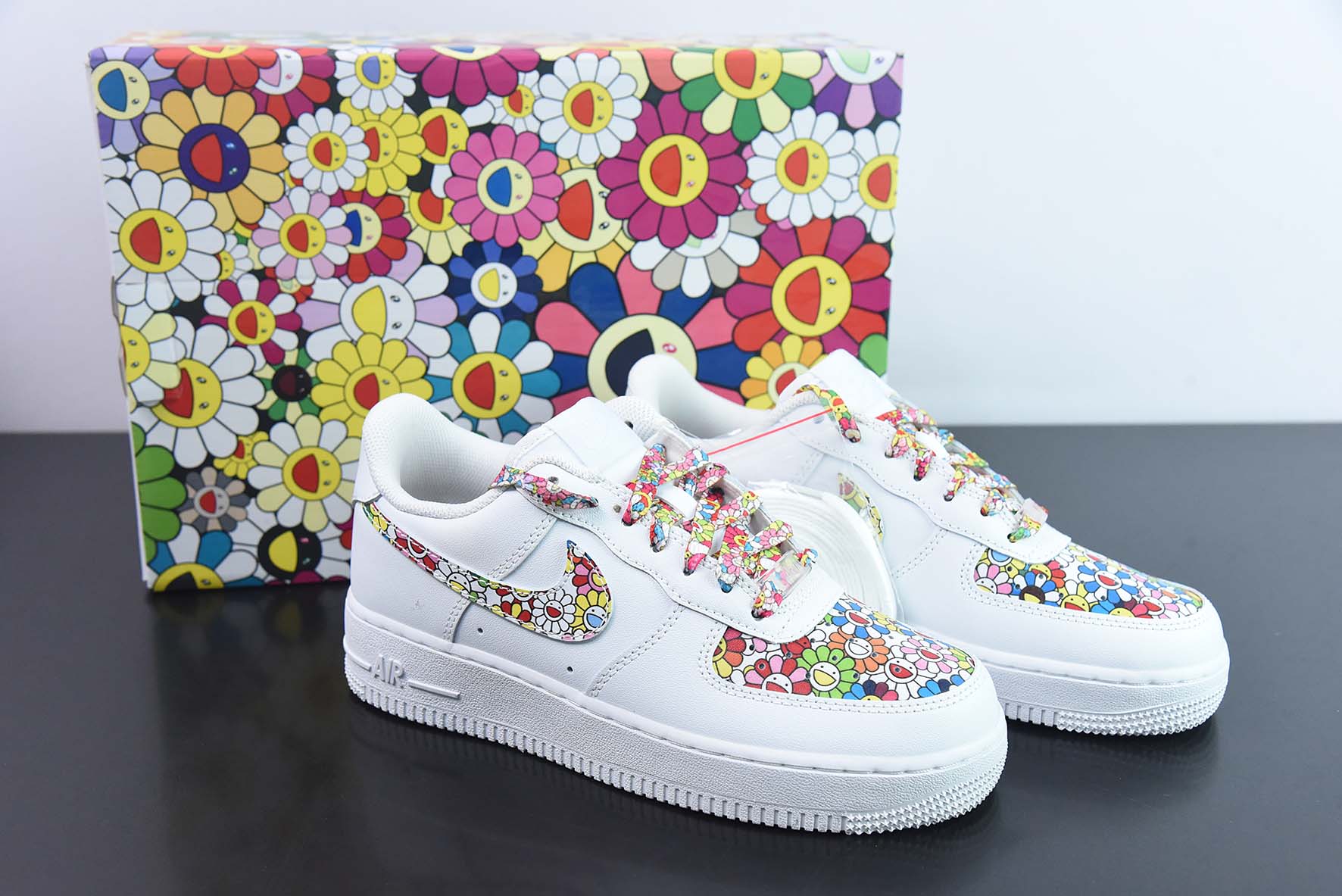Air Force 1’07 Low"White/Murakami Takashi"空军一号“白彩色村上隆太阳花”货号DD8959-100
