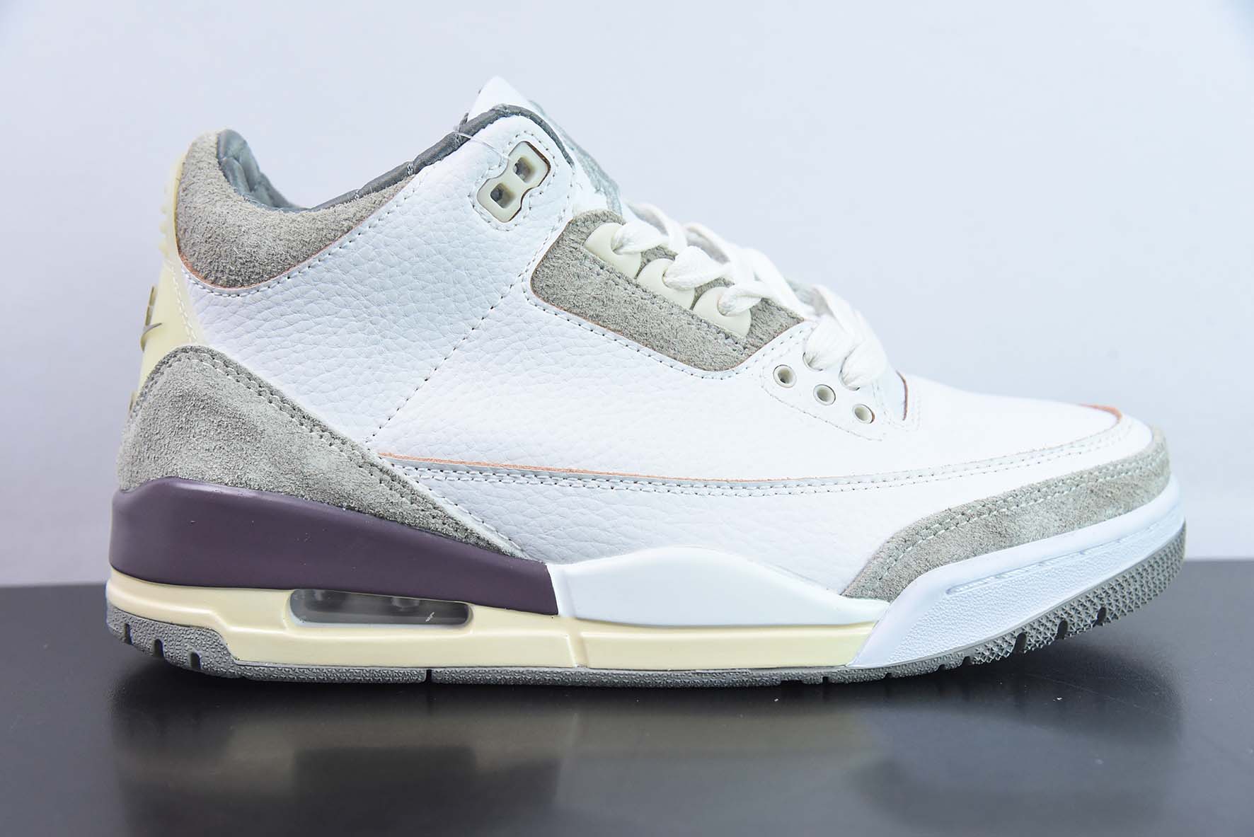KNN51624746 A Ma Maniére x Air Jordan 3 "Medium Grey" ante piel, gris marfil, número de producto: DH3434-110,…