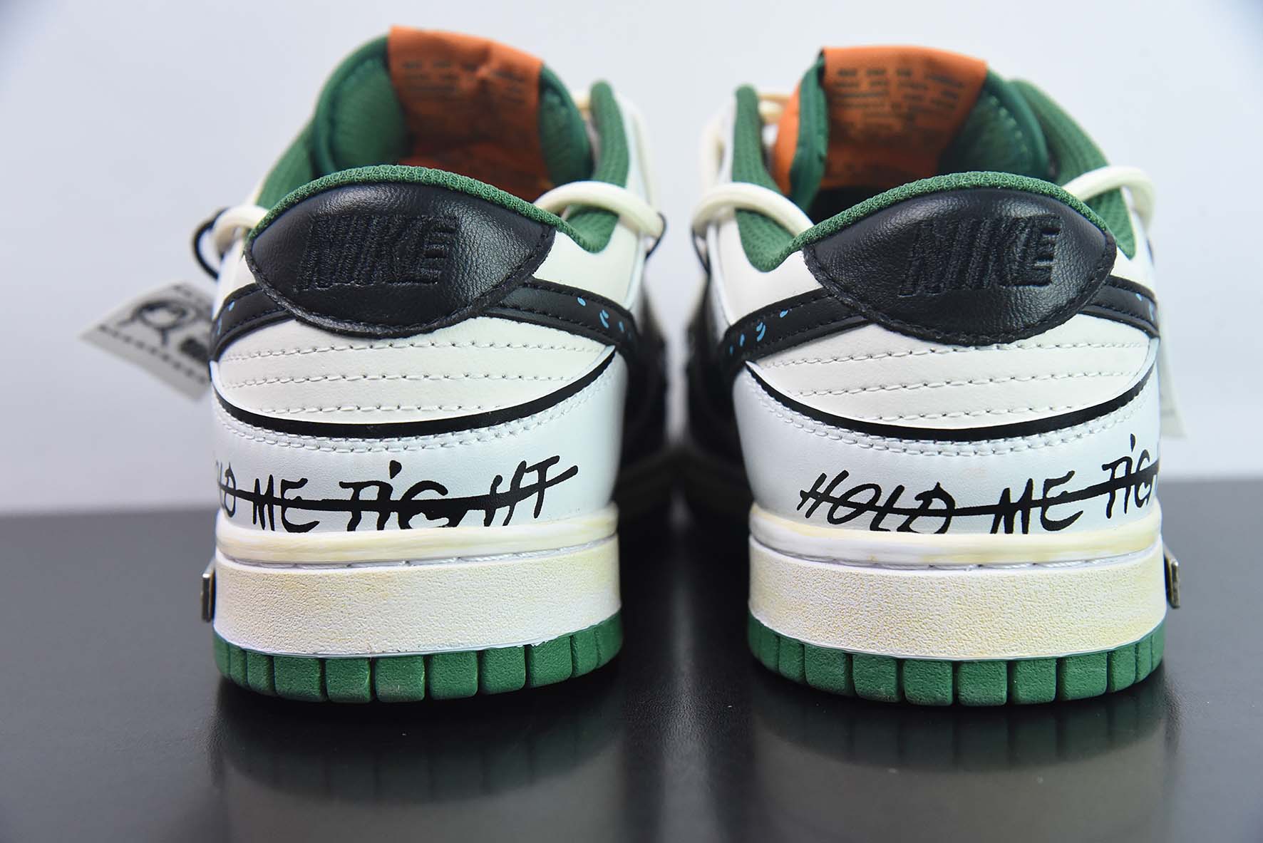 Nike Dunk Low 宇宙探索 星际迷航运动鞋 货号：DD1391-300