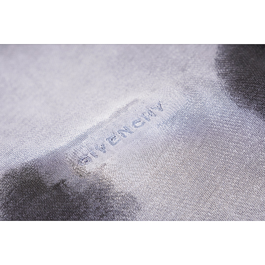 Givenchy/纪梵希 22SS 狗头印花短袖T恤
