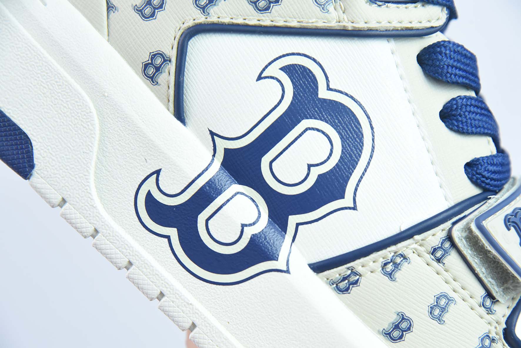 MLB Chunky Liner Basic 纽约洋基队 中帮板鞋 男女同款3ASXCdn3n（c0002）