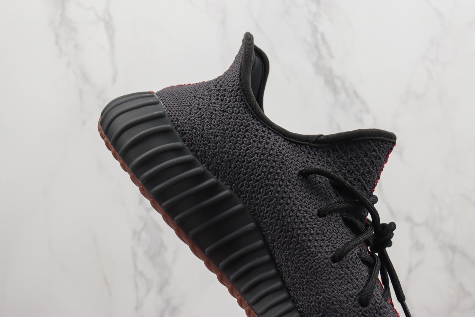 阿迪 椰子350 V2 货号:RH7337 黑酒红色运动鞋 Adidas Yeezy Boost 350 V2