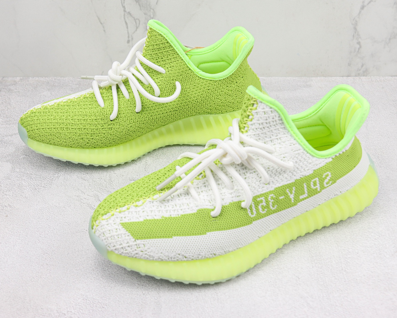 阿迪 椰子350 V2 货号:NS9522 白荧光绿 新哈密瓜运动鞋 Adidas Yeezy Boost 350 V2