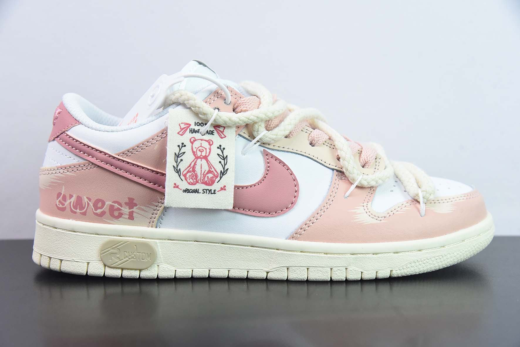 NK SB Dunk Low 解构抽绳低帮 白粉色 涂鸦 印花 货号：DD1503 121