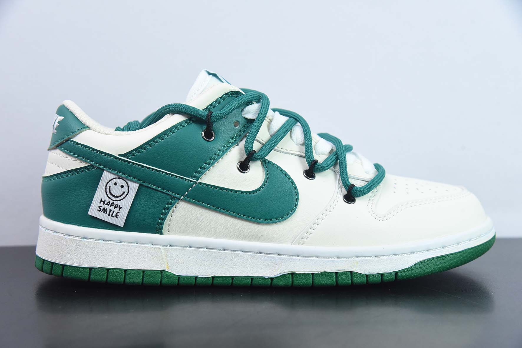 NK SB Dunk Low 解构抽绳低帮白绿笑脸贴布  印花 货号：DD1503 112-32