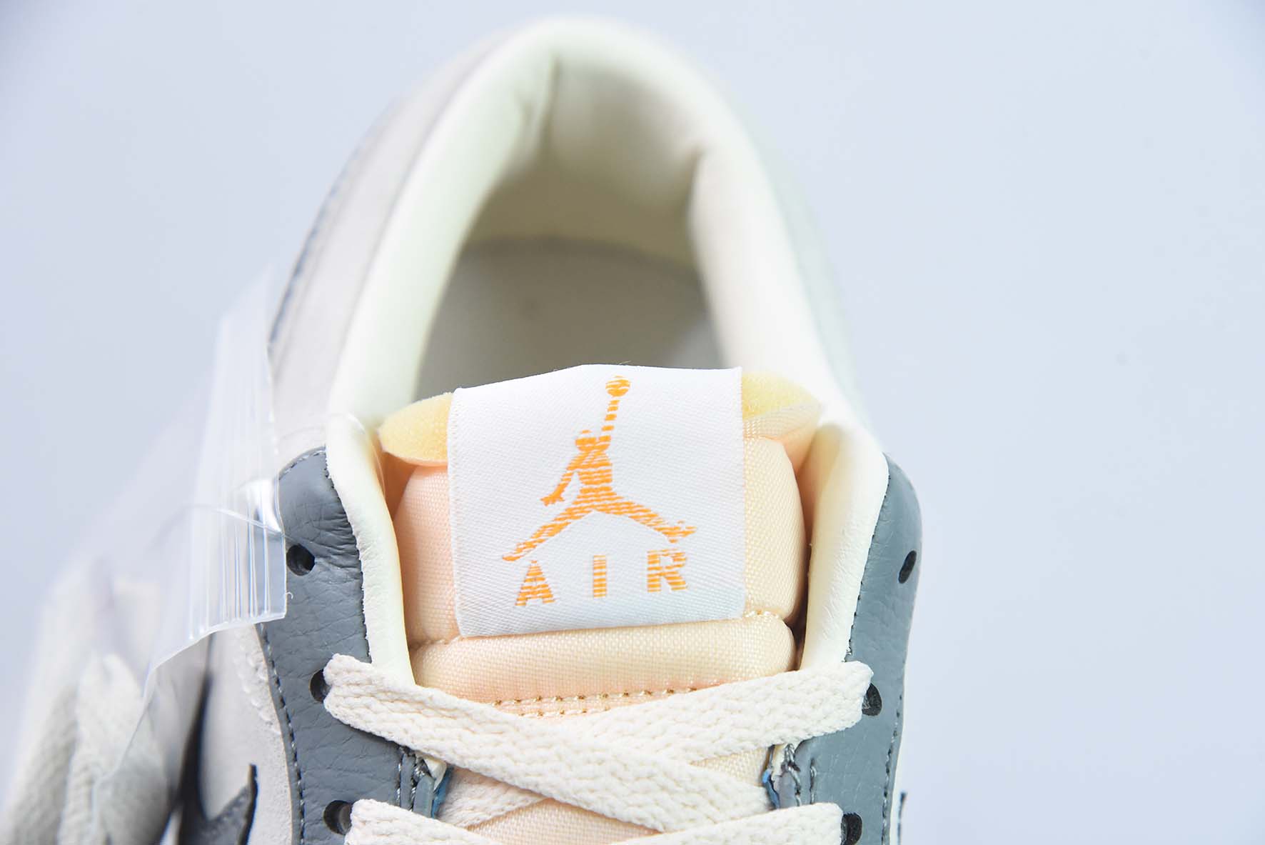 Air Jordan AJ1 Low 低帮系列 蓝灰 DZ5376-469 货号 : DZ5376-469