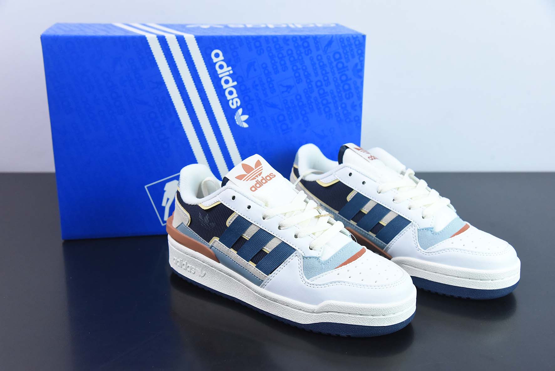 Ad Forum 84 Low 人气单品 经典复古篮球鞋FZ5596