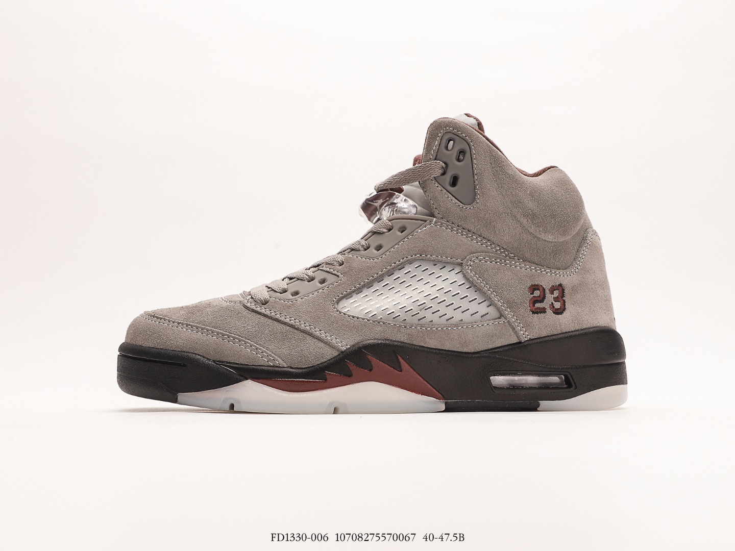 Jordan Air Jordan 5 gore-tex off-noir La parte lateral del zapato está hecho de material de malla en
