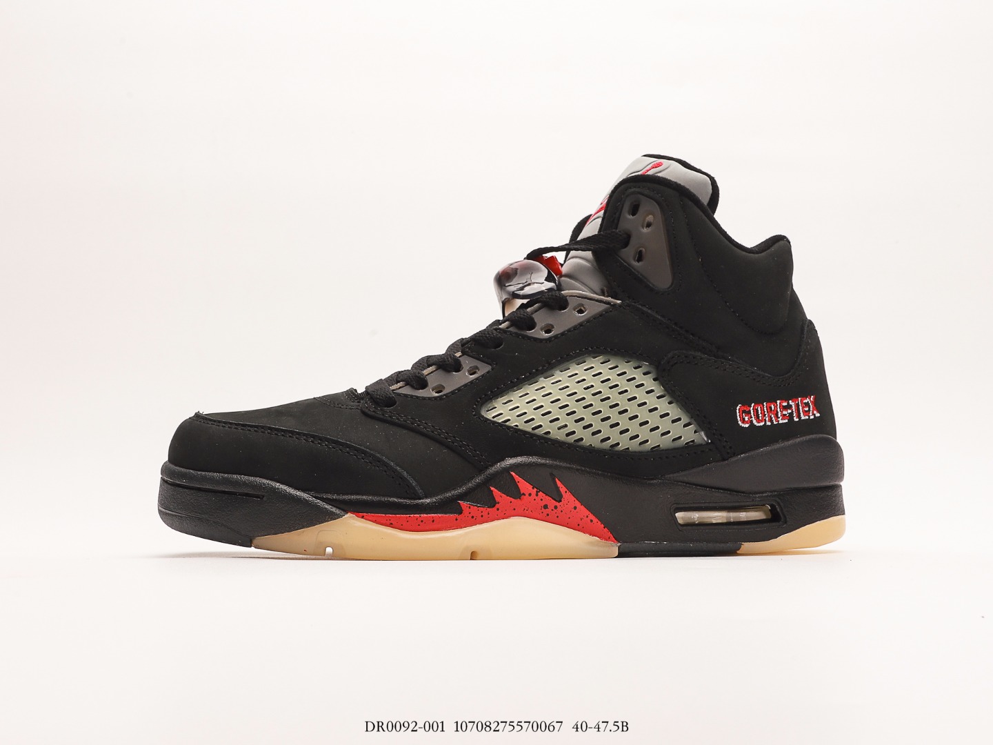 Jordan Air Jordan 5 gore-tex off-noir negro y rojo El lado del cuerpo del zapato está hecho de mater