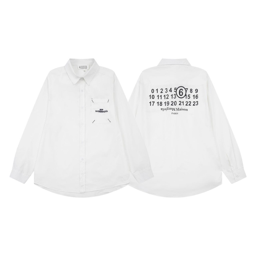 Model 3202 - White background image Maison Margiela MM6 Margiela pocket logo four-corner label embroidered printed shir…