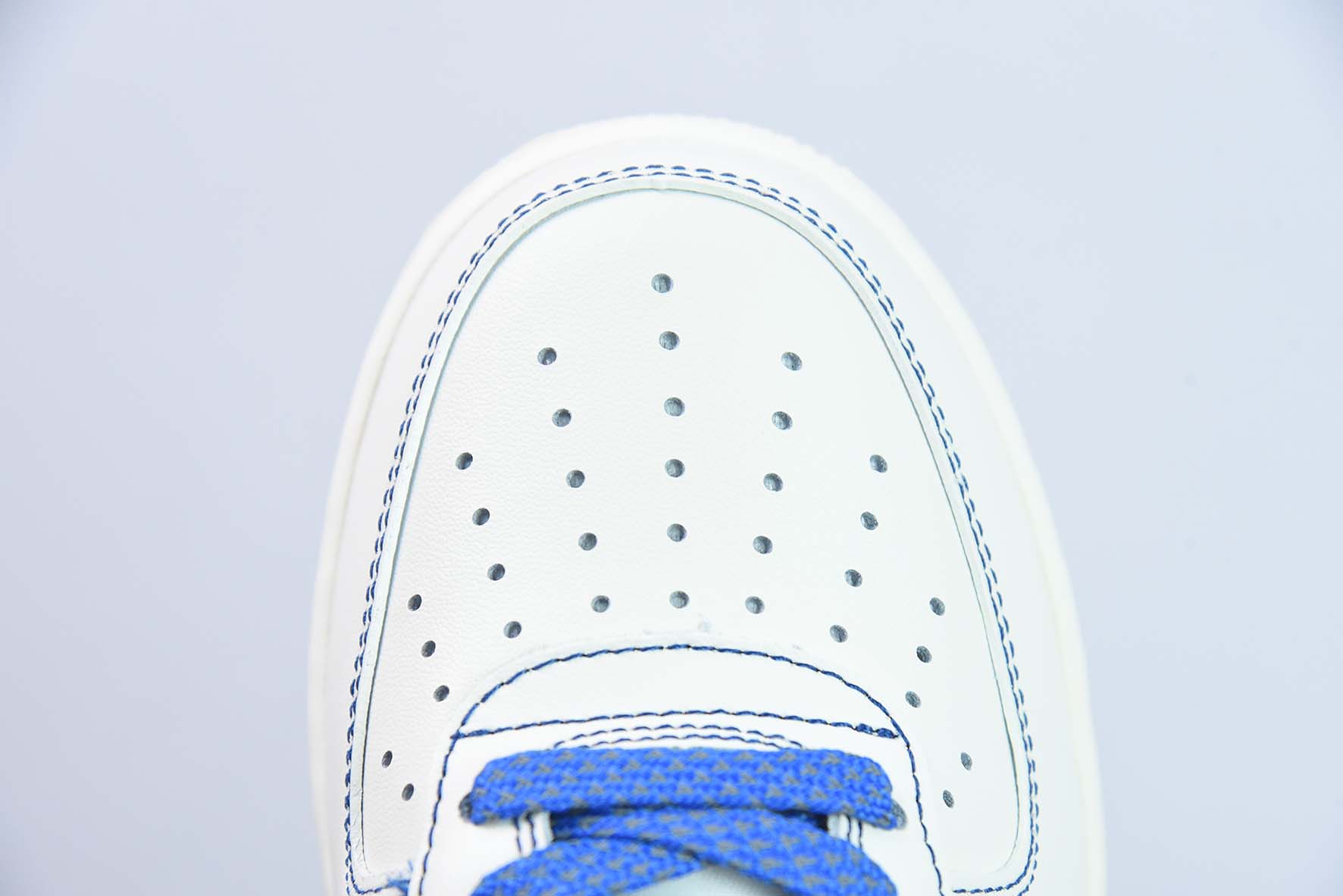Nike Air Force 1 Low 米蓝满天星空军一号低帮运动鞋 货号：315122 404