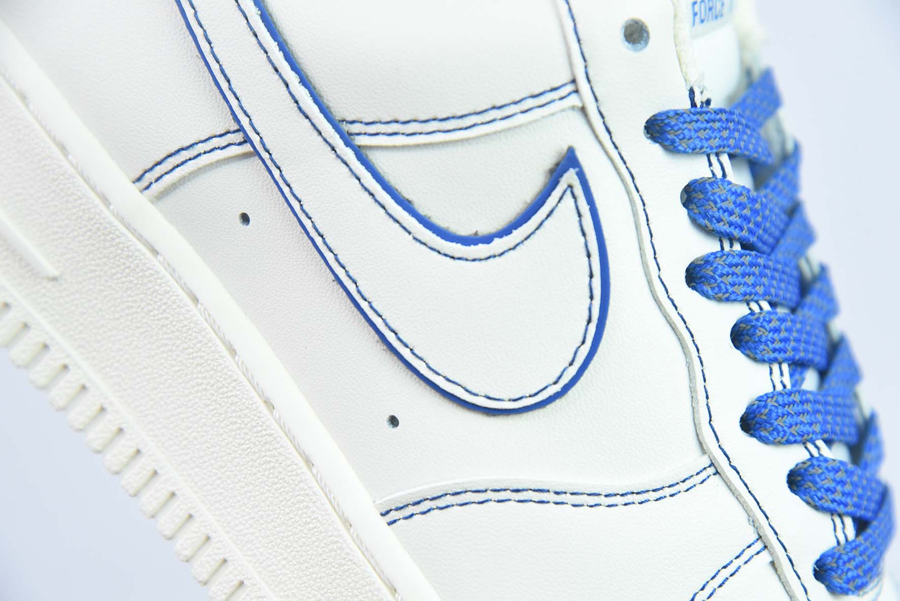 Nike Air Force 1 Low 米蓝满天星空军一号低帮运动鞋 货号：315122 404