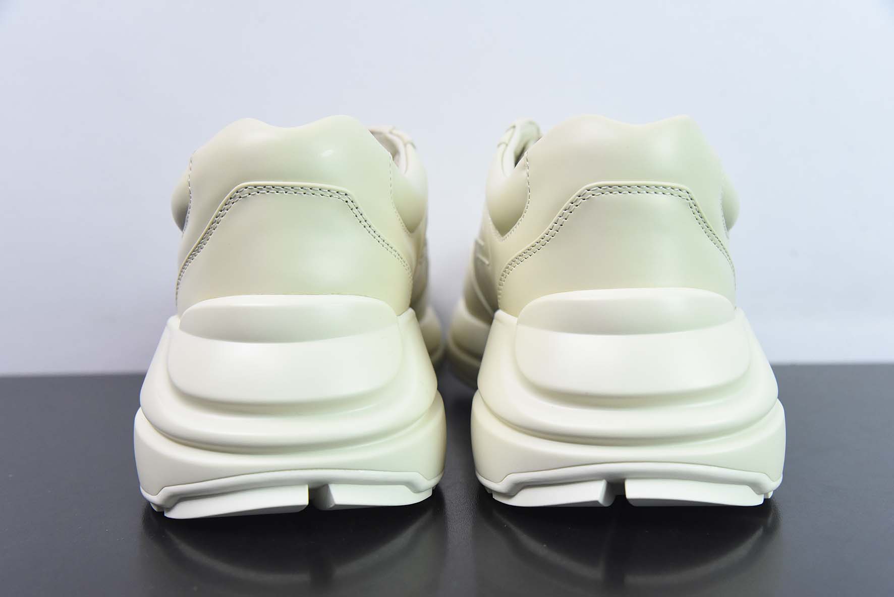 Gucci Rhyton Vintage Trainer Sneaker 古驰老爹鞋