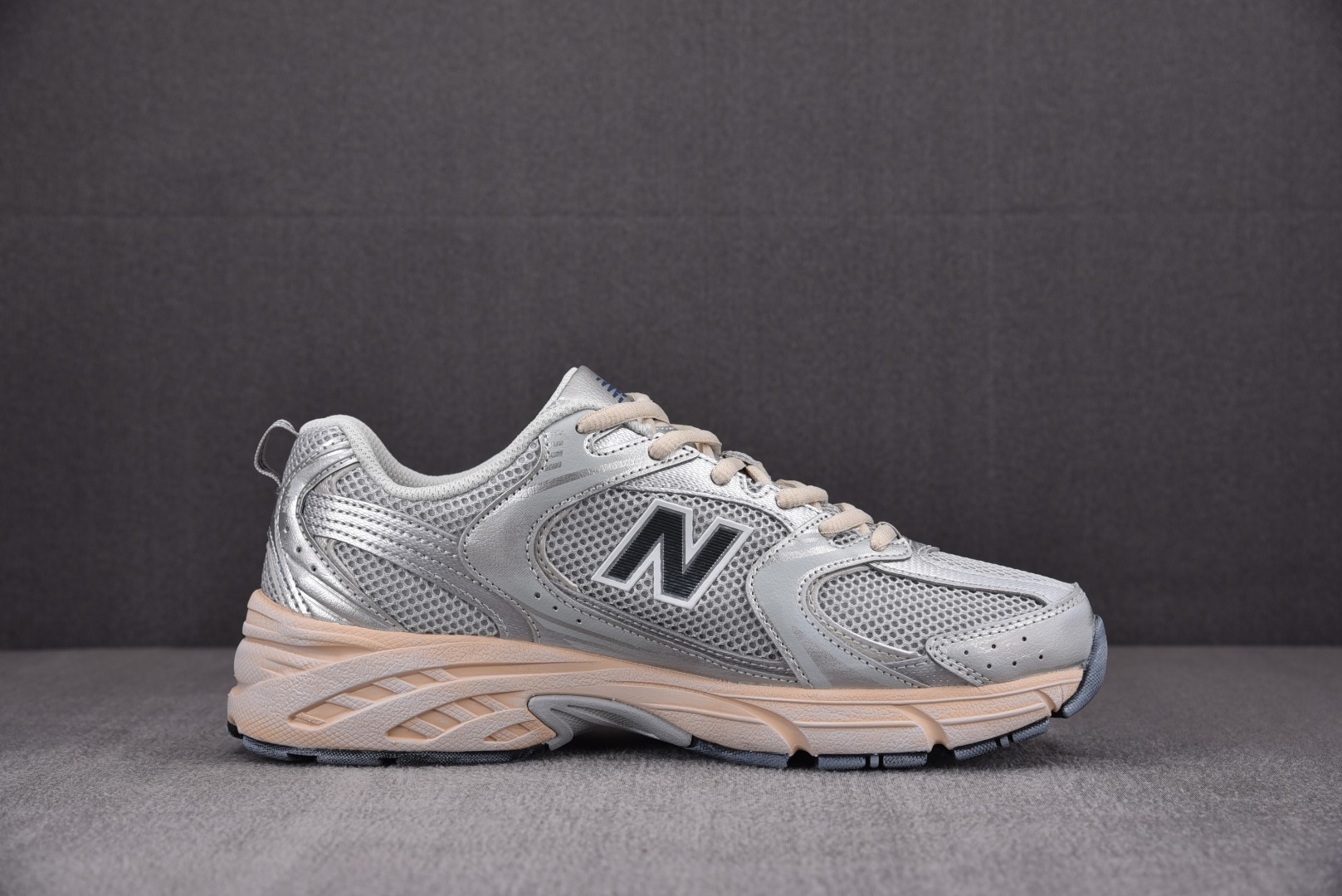 NB530银色尺码36-44.5总裁R版出品-NewBalanceNB530银色MR530VSYZ010