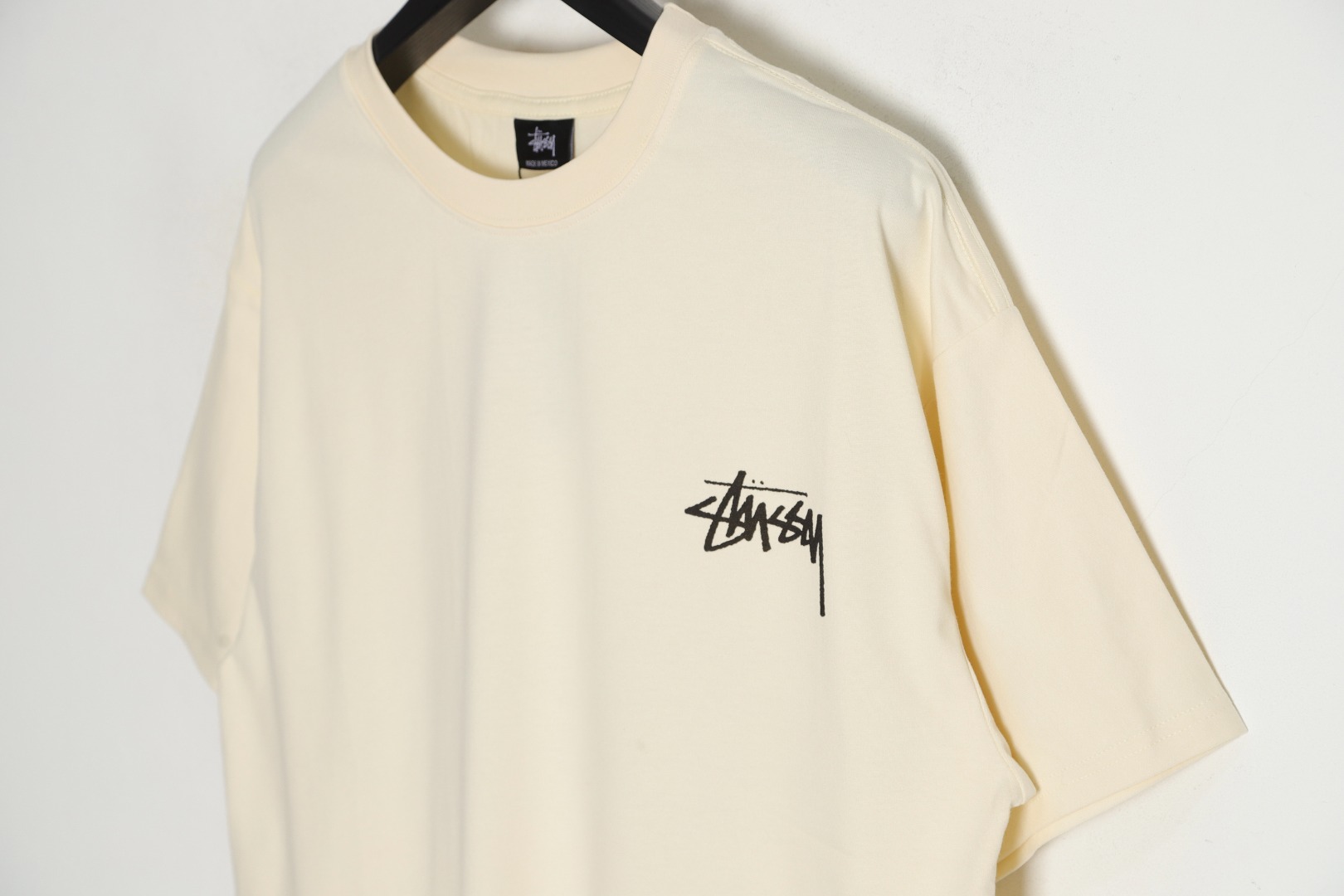 170 Stussy 斯图西晕影黑8号球短袖