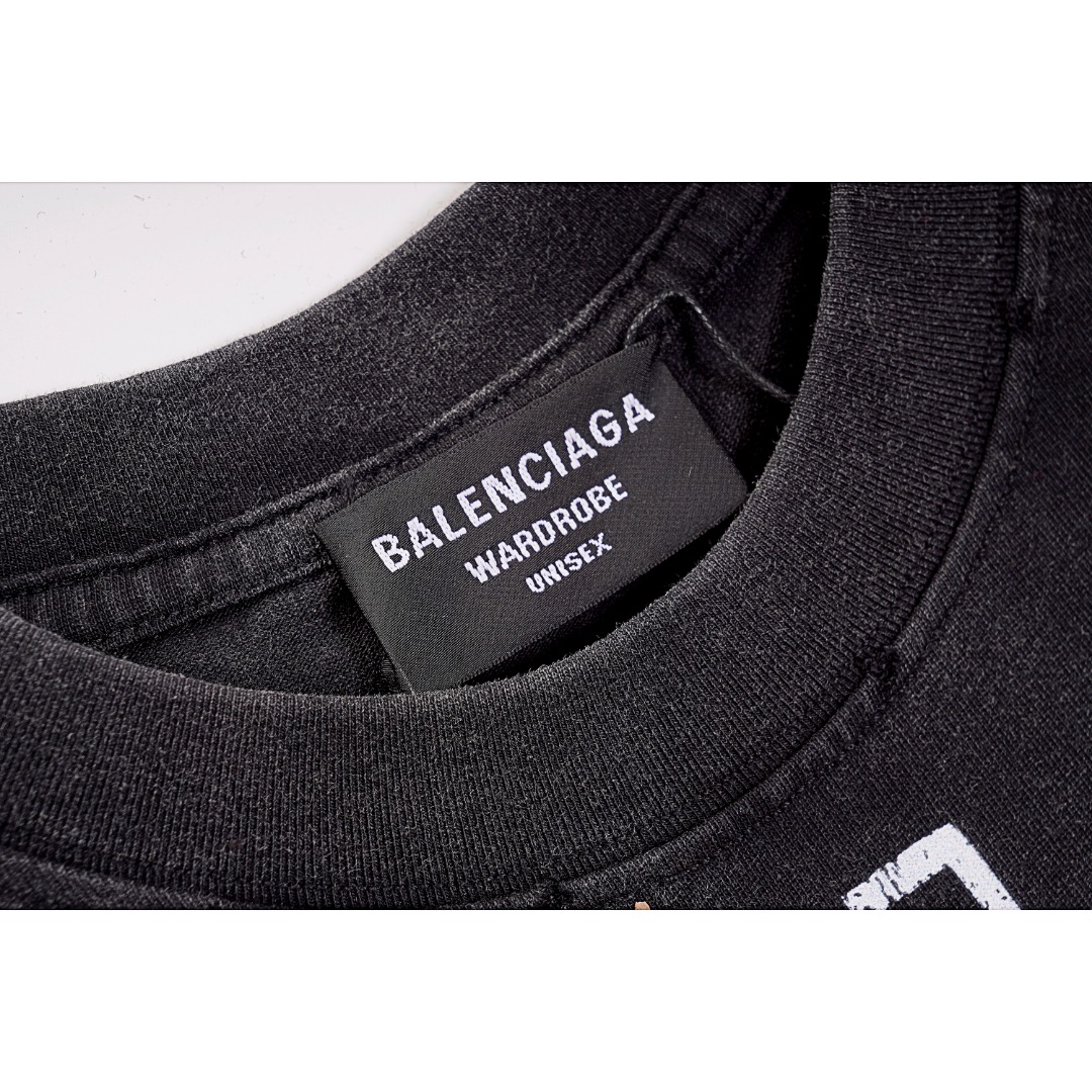 180 Balenciaga/巴黎世家 德国战车人像乐队印花短袖  CC-56056056016