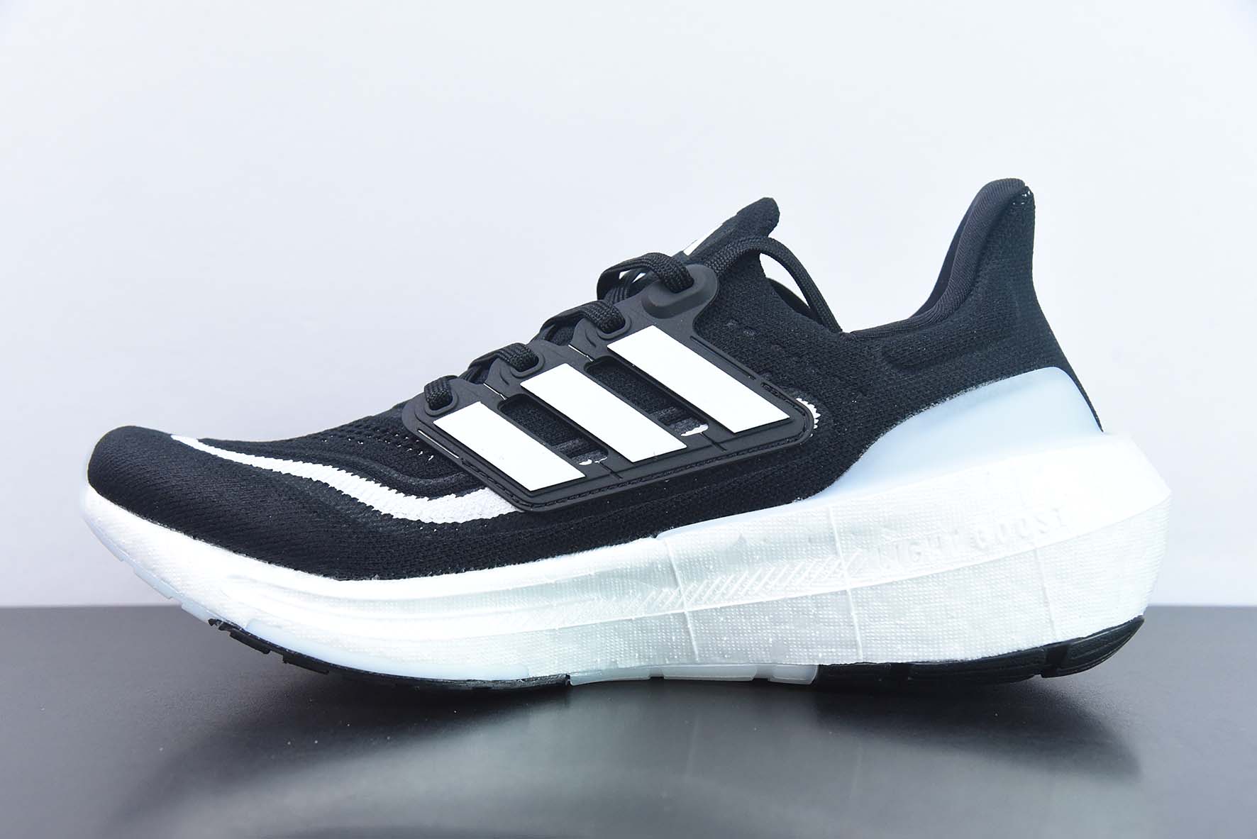 AD Ultra Boost Light UB2023系列低帮袜套式针织透气缓震休闲运动慢跑鞋 HQ6340