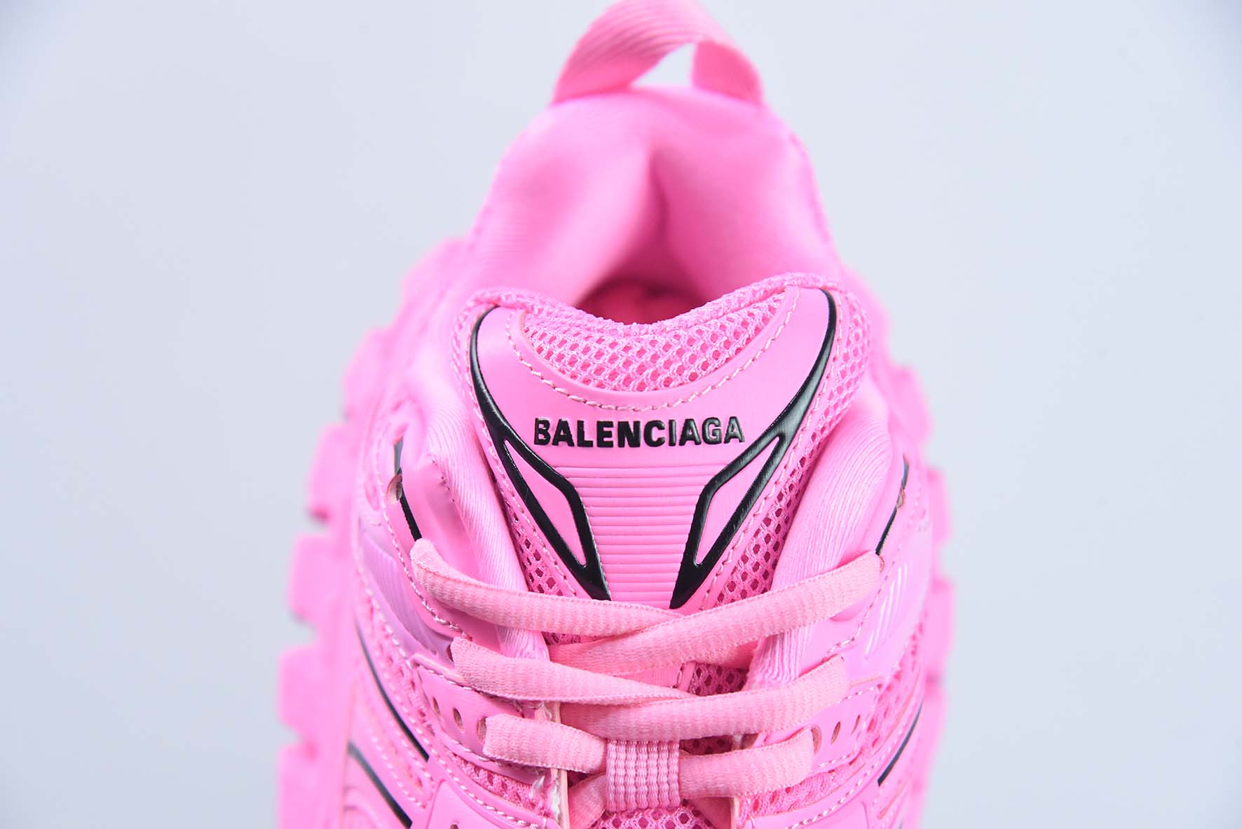 Balenciaga 巴黎世家 Defender 复古老爹鞋轮胎鞋