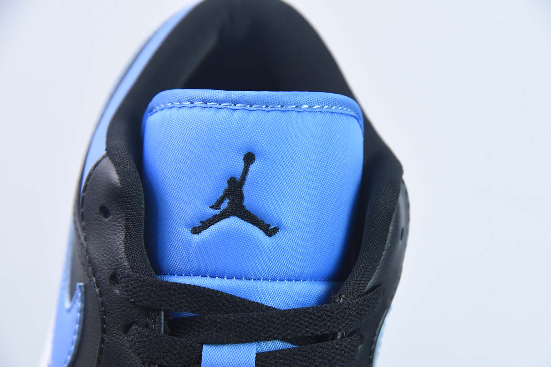 NK Air Jordan 1 Low SE"Black University Blue"AJ1乔丹一代低帮经典复古文化休闲运动篮球鞋“黑蓝北卡蓝”货号:553558-041