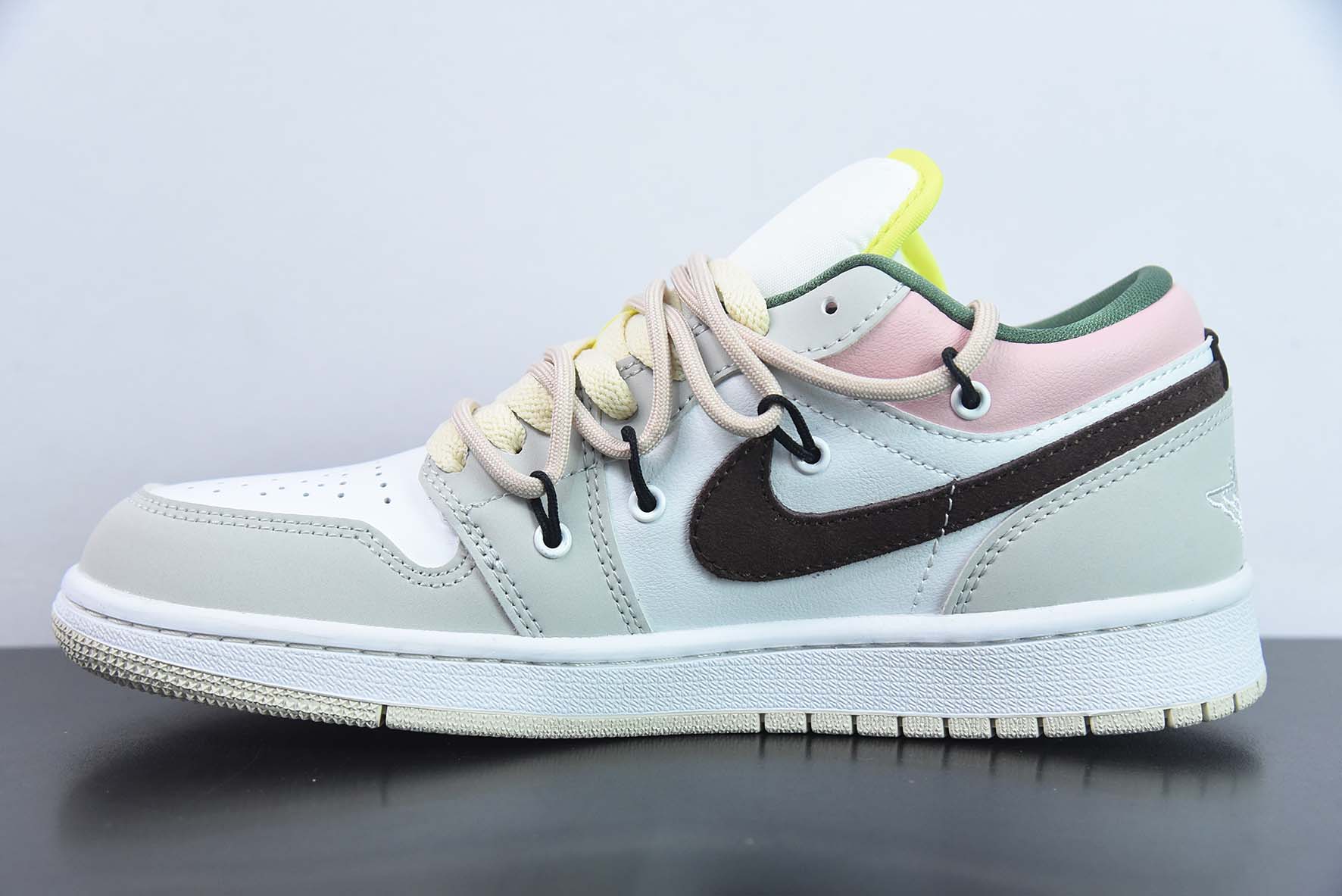 Air Jordan 1 Low 解构抽绳低帮 乔1低帮文化篮球鞋 货号:FD9906 131