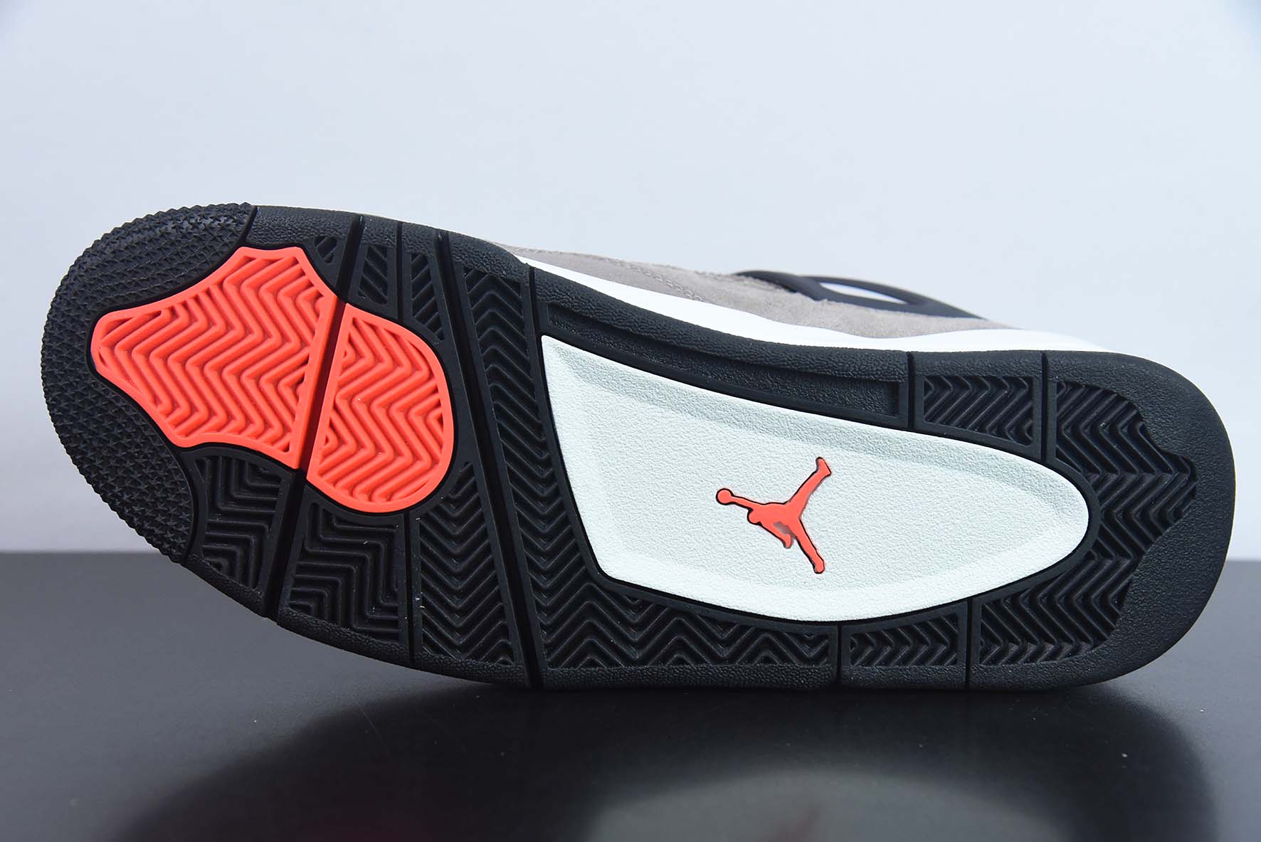 Air Jordan 4 AJ4 摩卡黑棕麂皮小TS篮球鞋 货号：DB0732-200