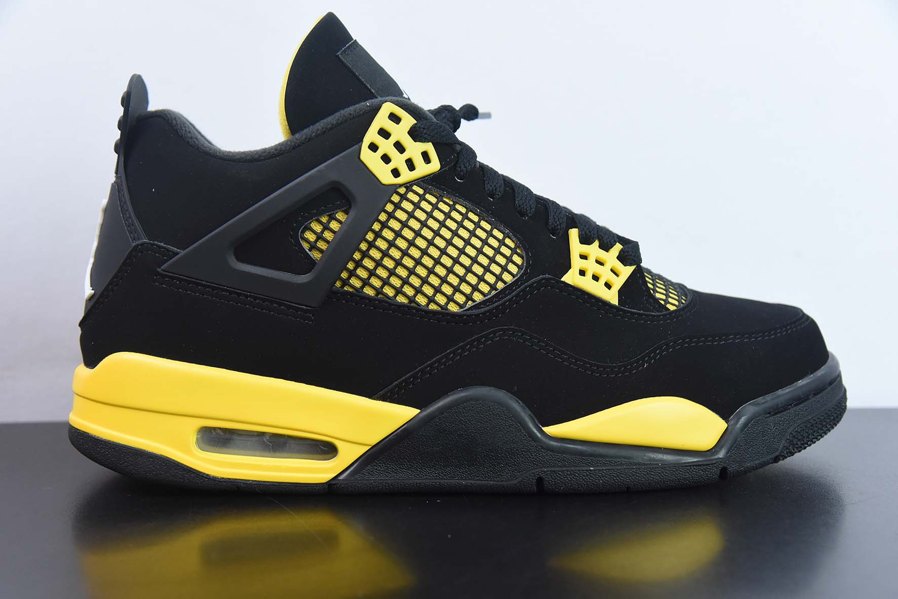 Air Jordan 4 Retro “Thunder” 雷神 雷公 2023版 货号：DH6927-017