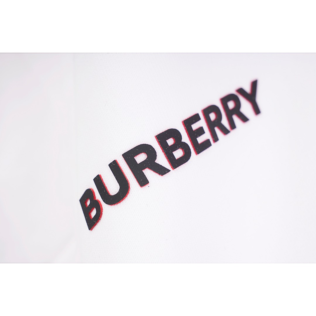 Burberry/巴宝莉 BBR 23SS 徽标字母压胶印花短裤