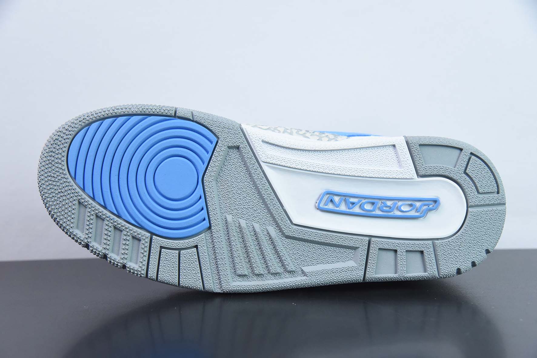 Nike Air Jordan Legacy 312 Low 乔丹最强三合一混合版 乔丹 AJ312 爆裂纹 货号:FJ7223-141