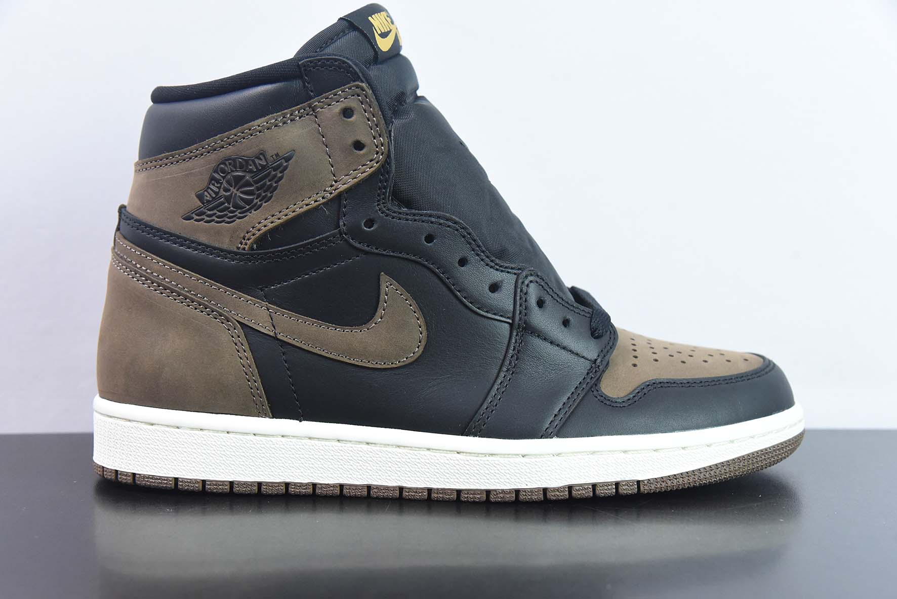 Air Jordan 1 High  " Palomino" AJ1乔1高帮文化篮球鞋 棕黑摩卡脚趾货号：DZ5485-020