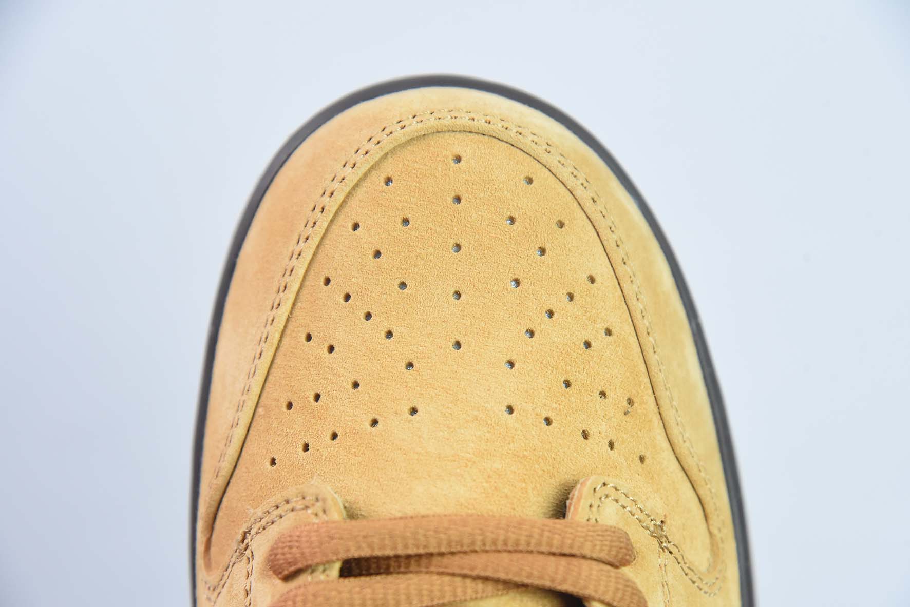 NK SB Dunk Low Pro 小麦色 落叶黄低帮运动滑板鞋 货号:BQ6817-204