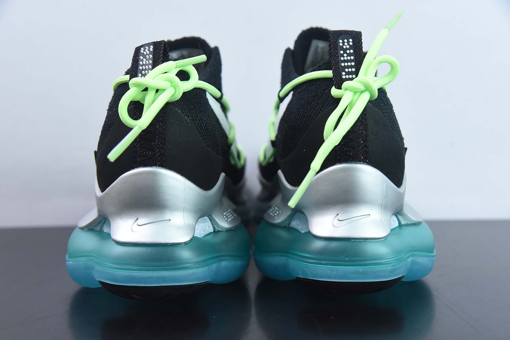Nike Vapor Max 黑银蓝 蒸汽大气垫慢跑鞋货号：FN8884-013