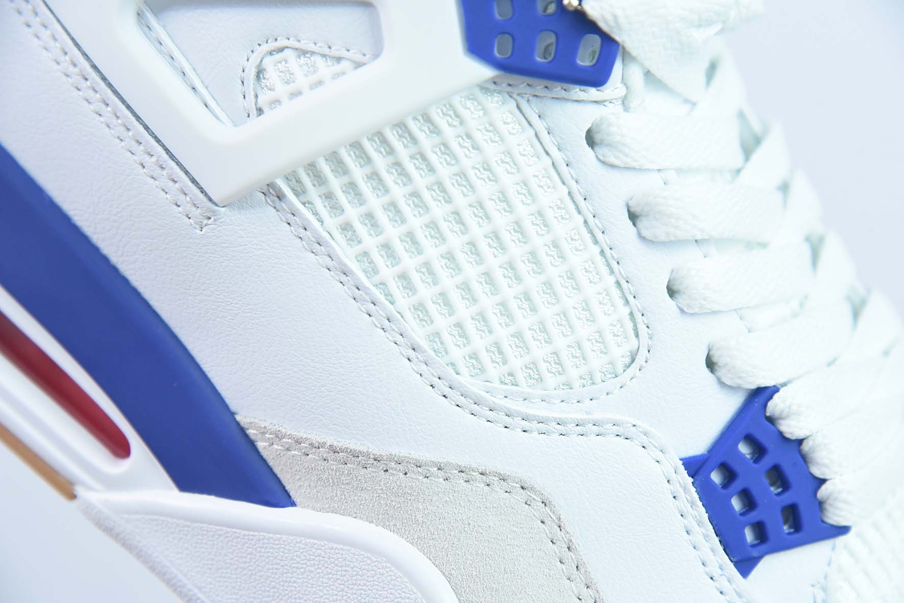 Air Jordan 4 Retro AJ4 白蓝生胶运动鞋 货号: DR5415 105