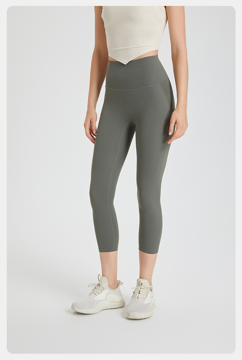 Lulu Capri pants * lululemon Lulu Capri pants yoga