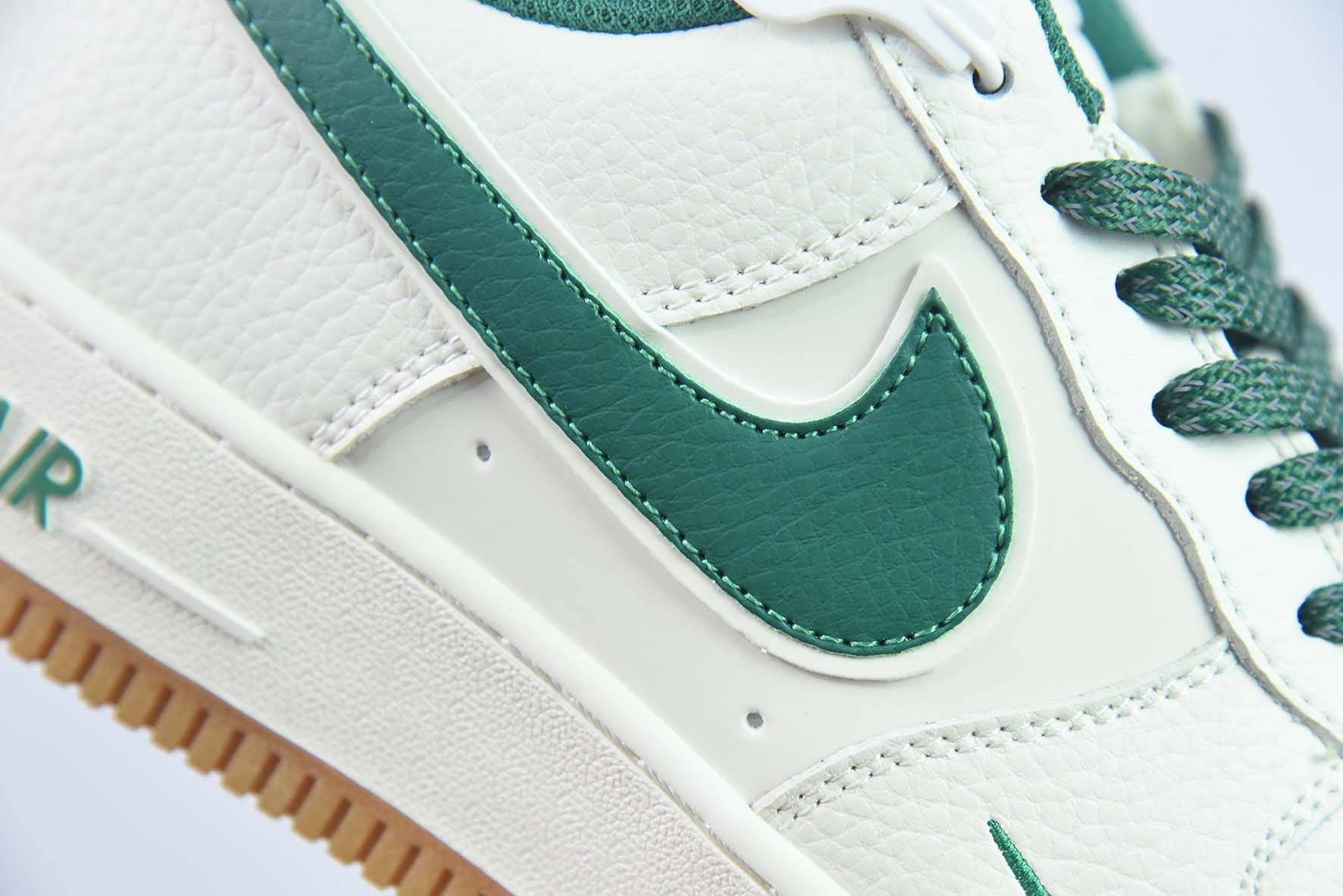 Nike Air Force 1’07 Low"Milky White/Grey/Gum"空军一号经典 “奶白深绿小钩满天星生胶底”货号:HD1689-103