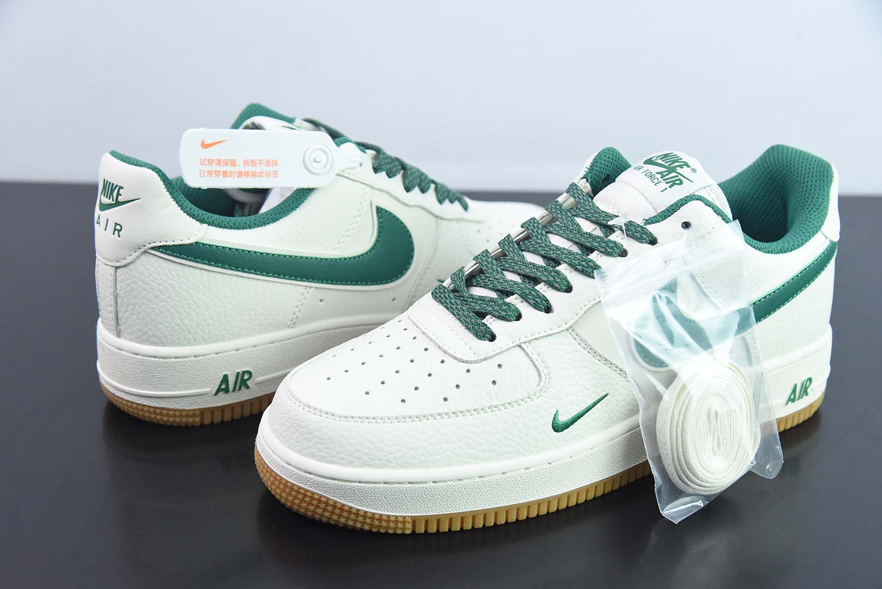 Nike Air Force 1’07 Low"Milky White/Grey/Gum"空军一号经典 “奶白深绿小钩满天星生胶底”货号:HD1689-103