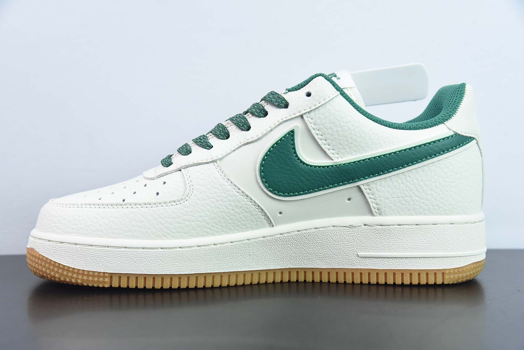 Nike Air Force 1’07 Low"Milky White/Grey/Gum"空军一号经典 “奶白深绿小钩满天星生胶底”货号:HD1689-103