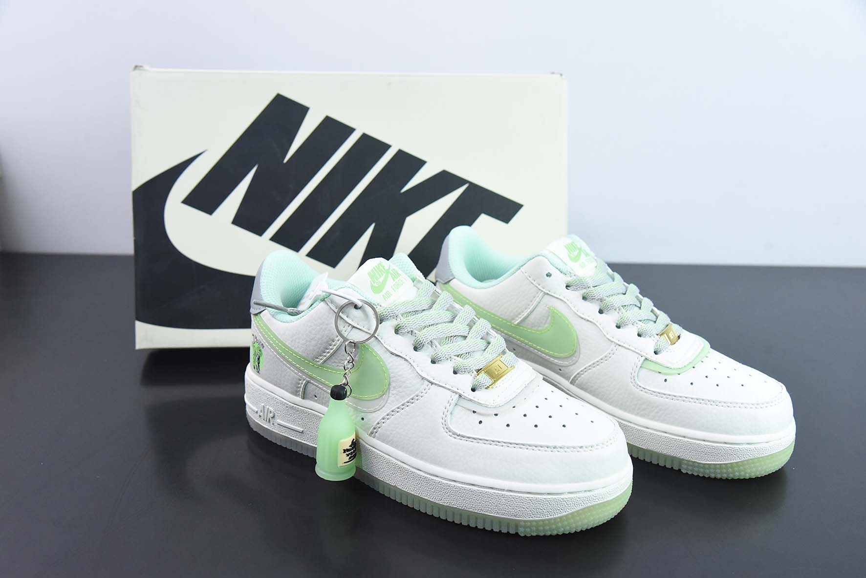NK Air Force 1 空军一号 低帮运动鞋