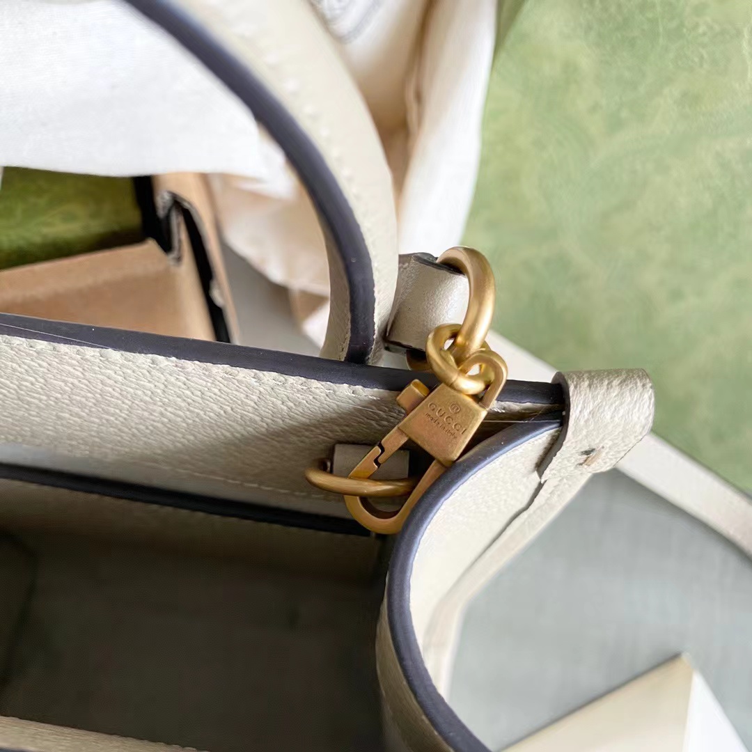 Louis Vuitton Haute Couture Classic Luxury Handbag Shoulder Crossbody 7