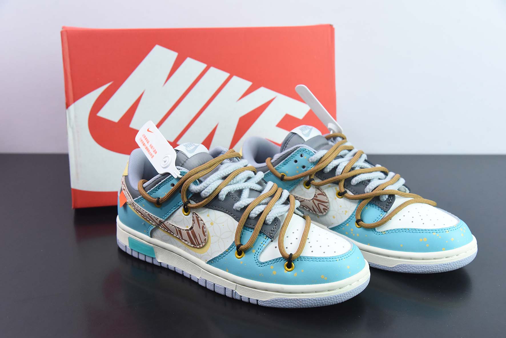Nike SB Dunk Low  定制绑带 扣篮系列复古低帮休闲运动滑板板鞋货号：DD1503-105