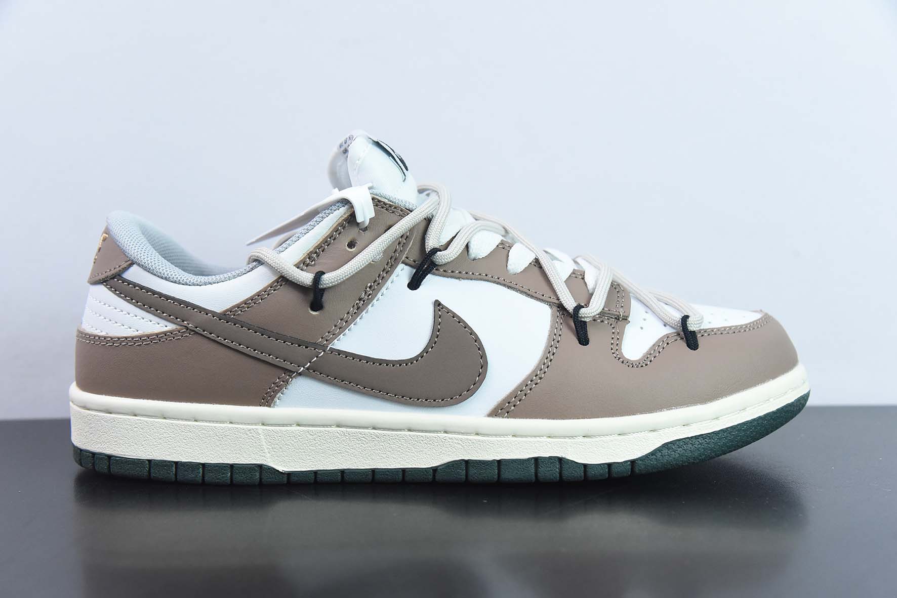 Nike SB Dunk Low  定制绑带 扣篮系列复古低帮休闲运动滑板板鞋货号：CW1590-021