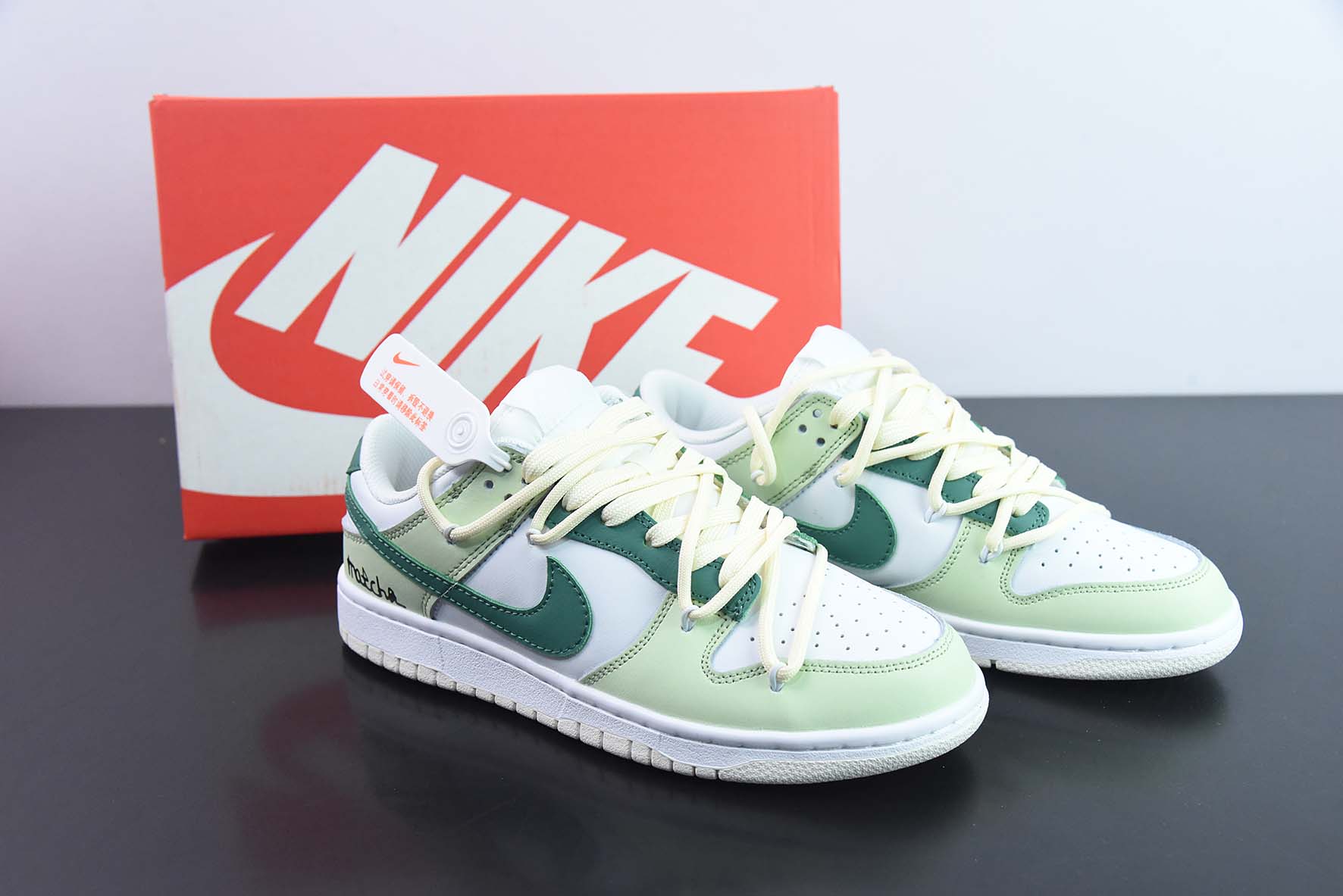 Nike SB Dunk Low  定制绑带 扣篮系列复古低帮休闲运动滑板板鞋货号：DD1503-121