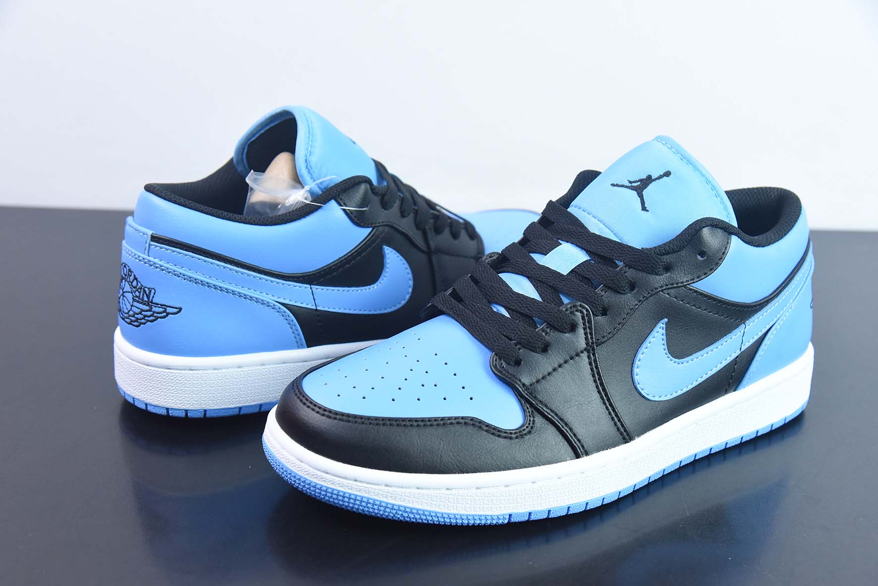 Air Jordan 1 Low 黑篮脚趾 AJ1乔1低帮休闲板鞋 货号:553558 041