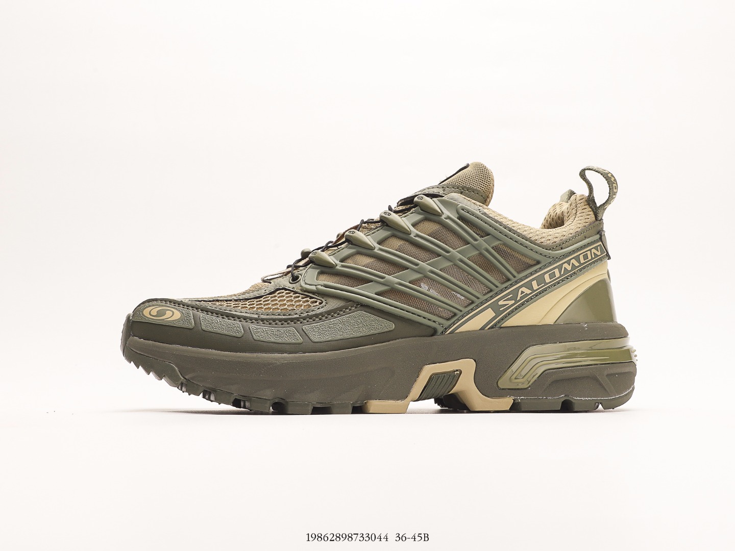 Las Salomon XT-6 Trendy Off-Road Outdoor Functional Casual Running Shoe están confeccionadas con una