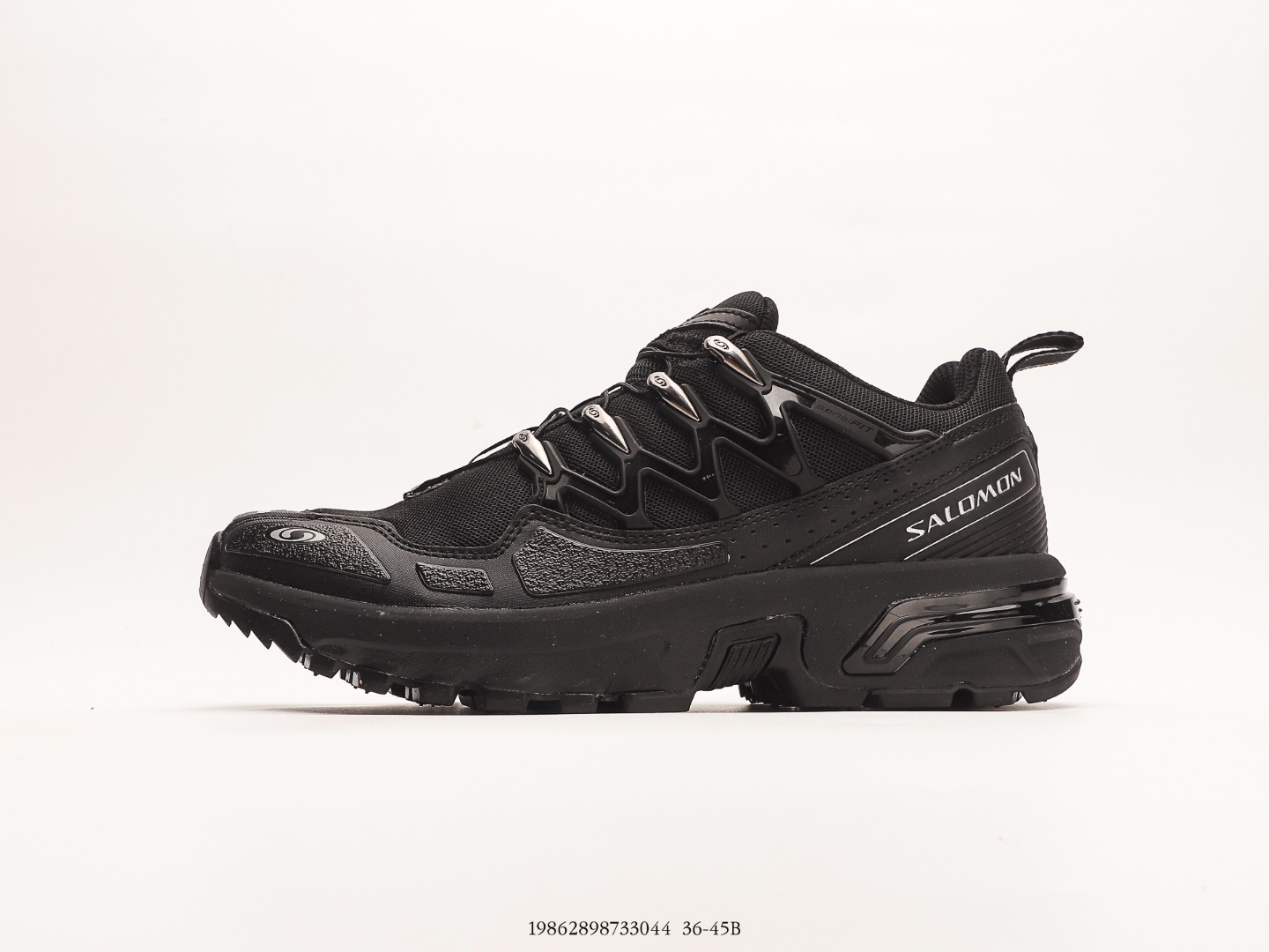 Las Salomon XT-6 Trendy Off-Road Outdoor Functional Casual Running Shoe están confeccionadas con una