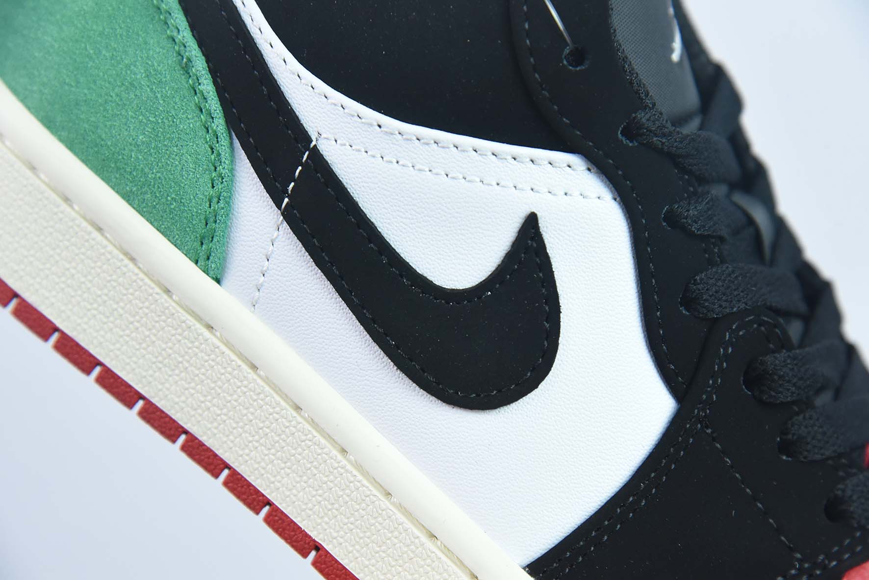 Air Jordan 1 Low "Quai 54" AJ1 乔1锦标赛20周年特别款 低帮文化休闲板鞋 货号:FQ6703-100
