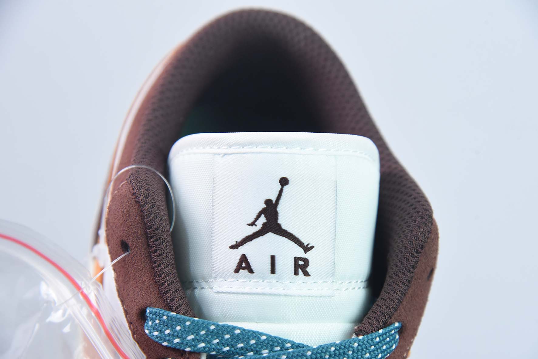 NK Air Jordan 1 Low "Cacao Wow" AJ1 乔1摩卡色 低帮文化休闲板鞋 货号:FB2216-200